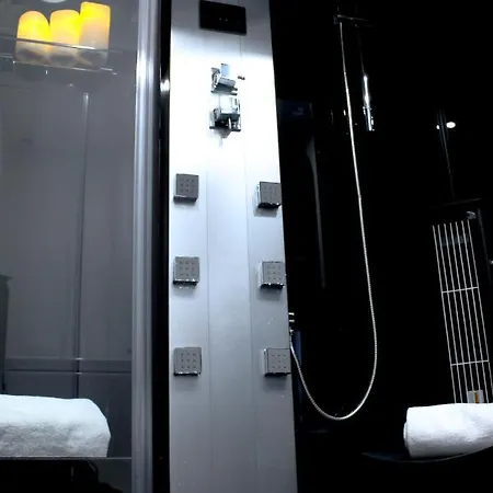 Apartamento Le Seaside - Love Room Jacuzzi Et Day Use - Parc Des Expos Bourget, Cdg 15 Min Le Blanc-Mesnil